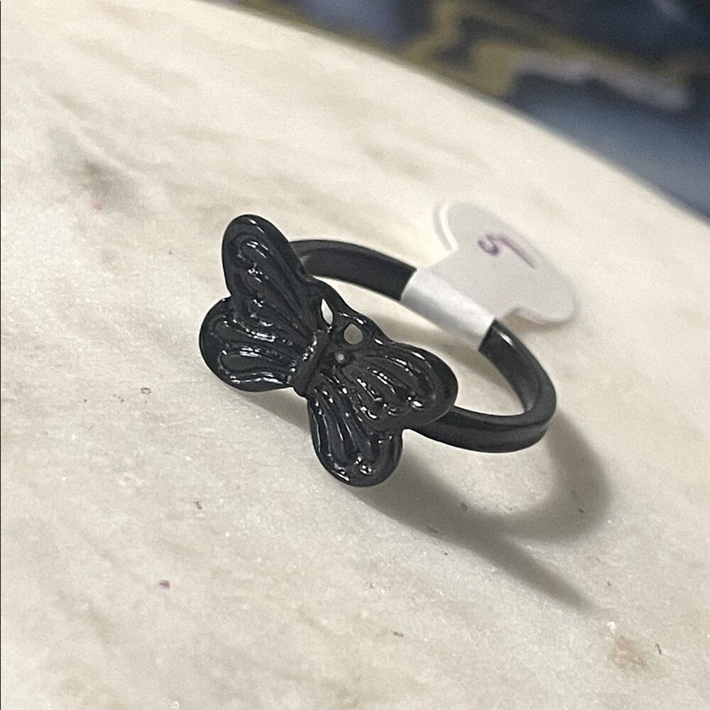 fashion ring gothic black butterfly